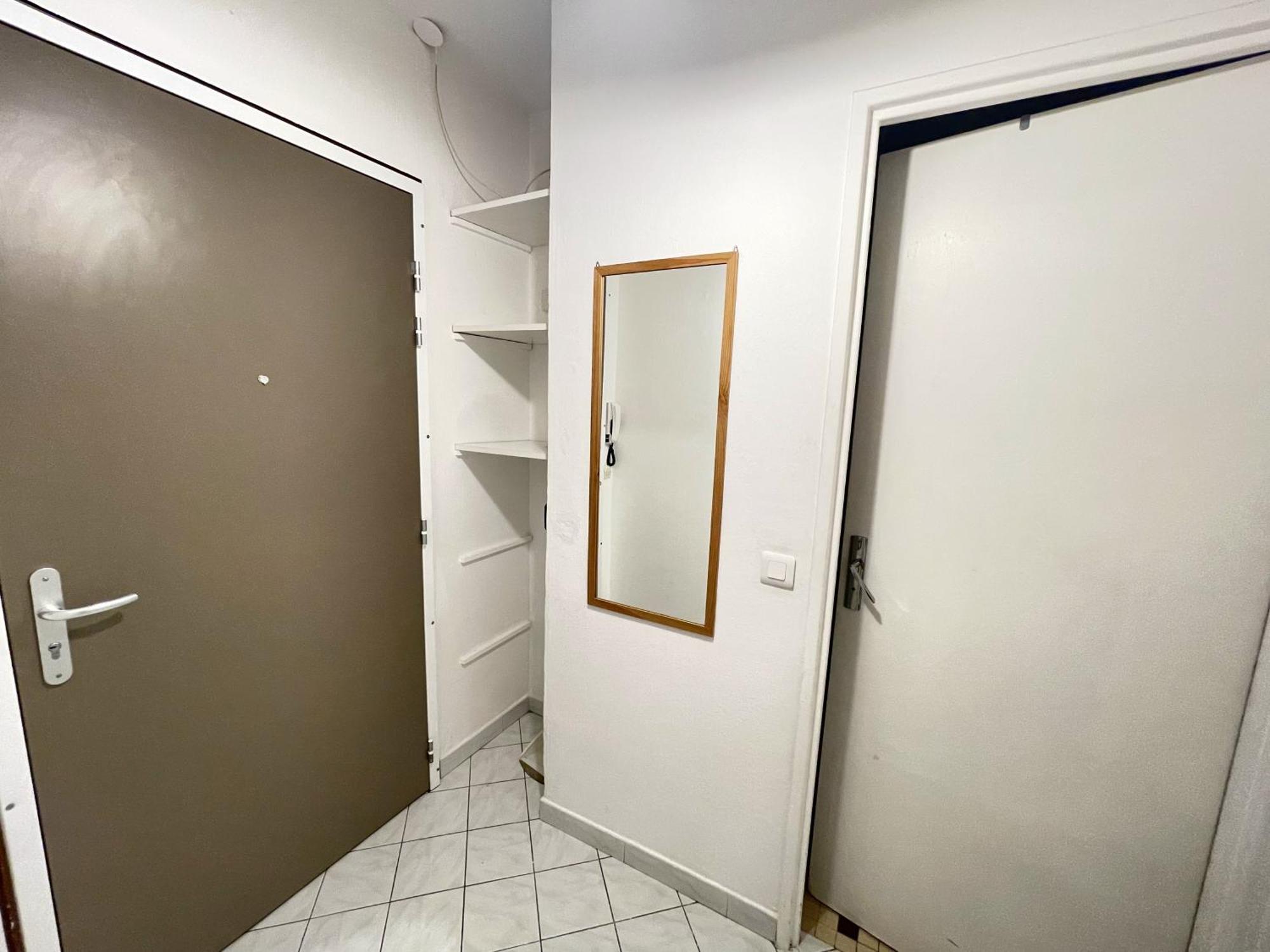 Cool Studio Saint Louis Vicino Stazione/Aereoporto Appartamento Esterno foto