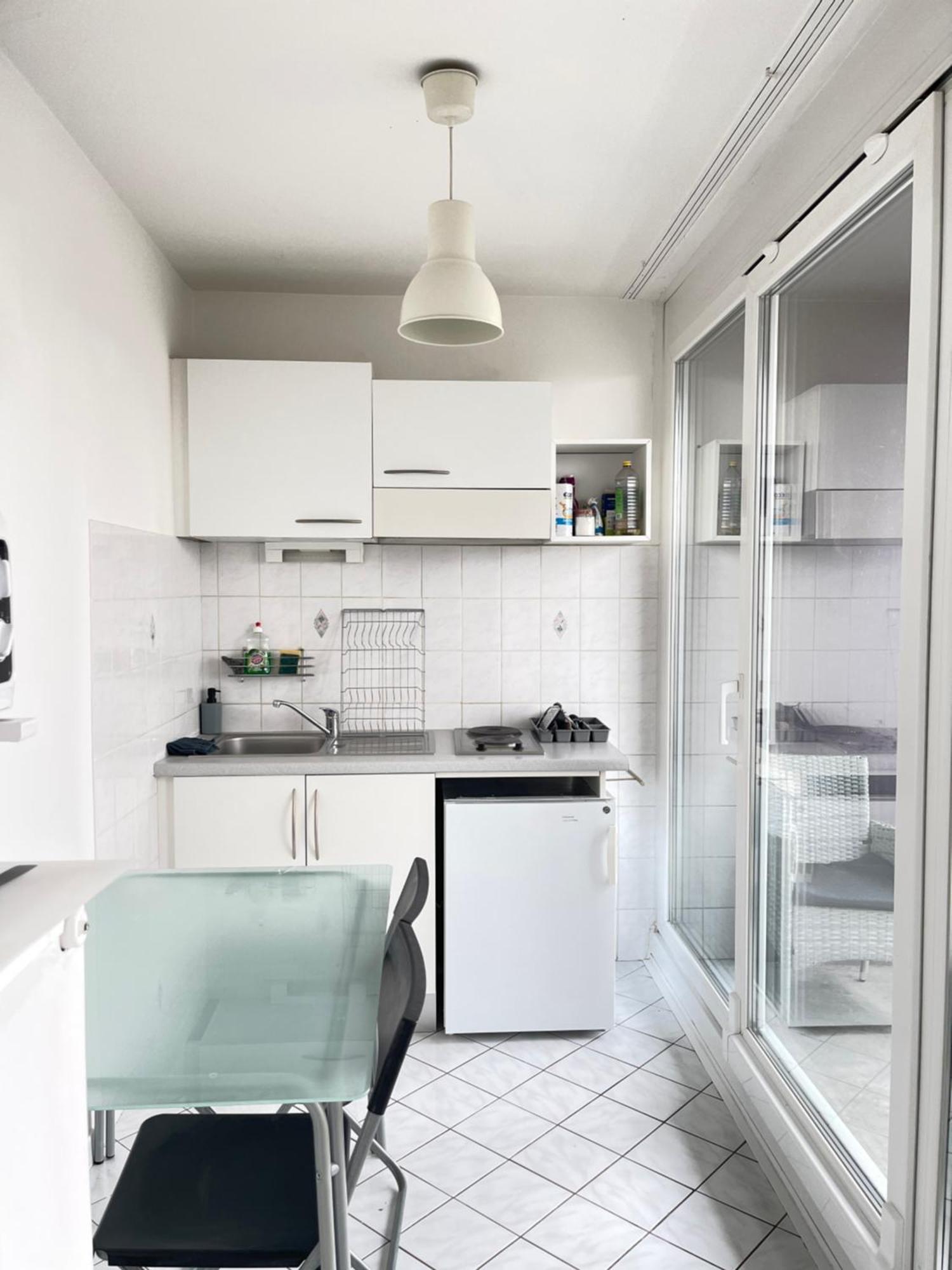 Cool Studio Saint Louis Vicino Stazione/Aereoporto Appartamento Esterno foto